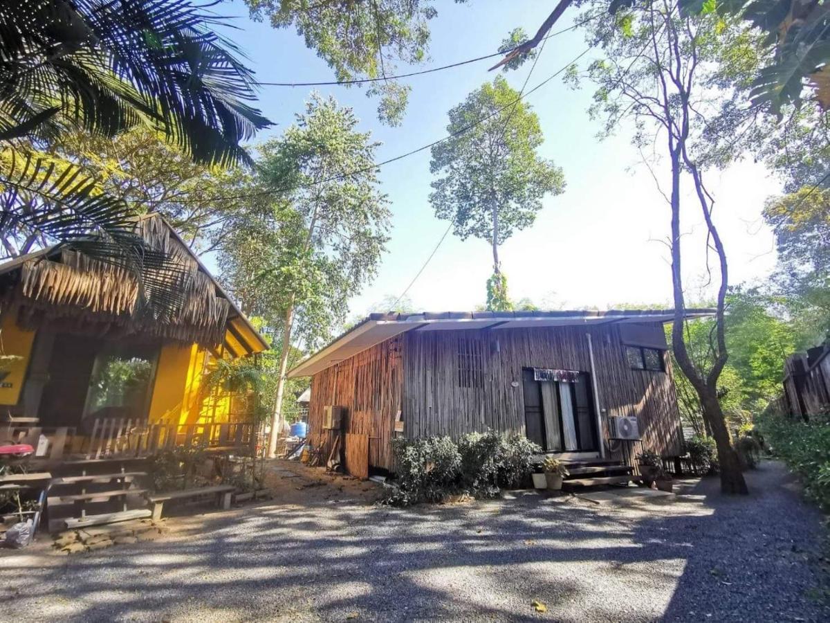 Brookhouse At Khaoyai Villa Ban Khanong Phra Klang Buitenkant foto